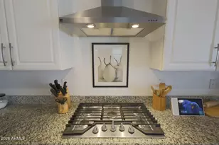 2318 E Harwell Rd, Phoenix, AZ 85042 - Photo 35