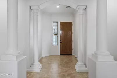 3111 E Canyon Creek Drive, Gilbert, AZ 85295 - Photo 7