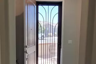 42024 W Rosewood Ln, Maricopa, AZ 85138 - Photo 5