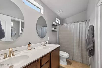 2725 E Mine Creek Road #2166, Phoenix, AZ 85024 - Photo 15