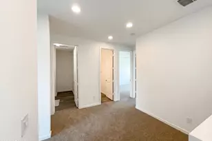 901 S Smith Rd, Tempe, AZ 85281 - Photo 13