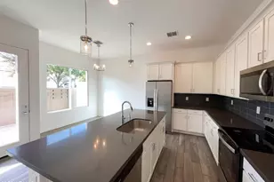 901 S Smith Rd, Tempe, AZ 85281 - Photo 11