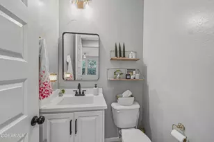 3846 E Loma Vista St, Gilbert, AZ 85295 - Photo 25