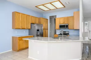 11195 W Alvarado Rd, Avondale, AZ 85392 - Photo 15