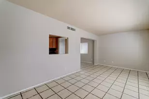 1032 E Michelle Dr, Phoenix, AZ 85022 - Photo 5