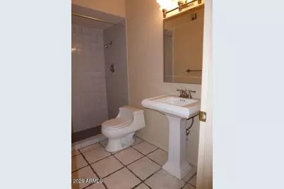 1032 E Michelle Drive, Phoenix, AZ 85022 - Photo 11