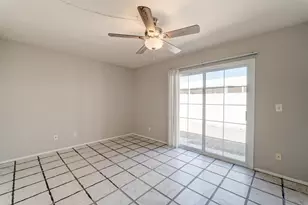 1032 E Michelle Dr, Phoenix, AZ 85022 - Photo 23