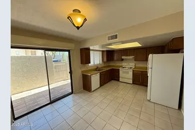 16510 E Palisades Boulevard #2, Fountain Hills, AZ 85268 - Photo 3