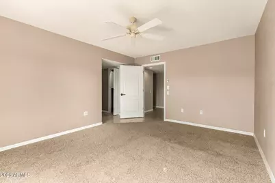 9615 W Willowbrook Drive, Sun City, AZ 85373 - Photo 13