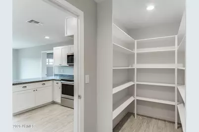 3920 W Tuckey Lane, Phoenix, AZ 85019 - Photo 17