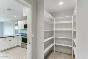 3920 W Tuckey Ln, Phoenix, AZ 85019 - Photo 17