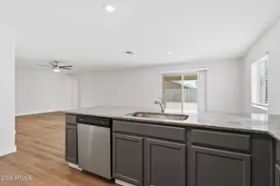 565 W Black Hawk Pl, Casa Grande, AZ 85122 - Photo 13