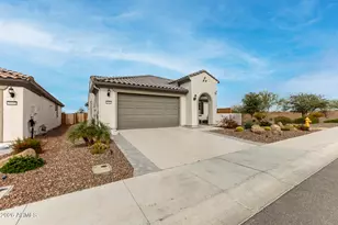 26794 W Kerry Ln W, Buckeye, AZ 85396 - Photo 3