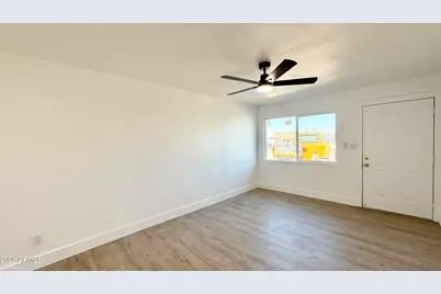 2739 E Tamarisk Avenue #1, Phoenix, AZ 85040 - Photo 9