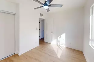 2739 E Tamarisk Ave, Phoenix, AZ 85040 - Photo 11