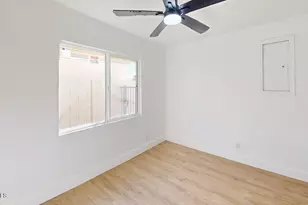 2739 E Tamarisk Ave, Phoenix, AZ 85040 - Photo 9