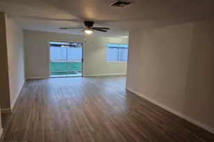 8949 W Cinnabar Ave, Peoria, AZ 85345 - Photo 15