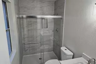 8949 W Cinnabar Ave, Peoria, AZ 85345 - Photo 7