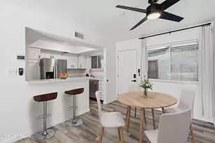 3411 N 12th Pl, Phoenix, AZ 85014 - Photo 11