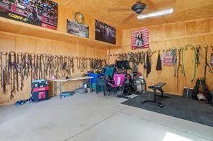 2690 W Gail Rd, San Tan Valley, AZ 85144 - Photo 17