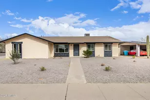 2826 E Cactus Rd, Phoenix, AZ 85032 - Photo 1