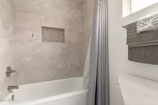 2826 E Cactus Rd, Phoenix, AZ 85032 - Photo 19