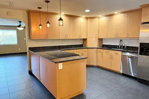 1332 W Joan De Arc Ave, Phoenix, AZ 85029 - Photo 9