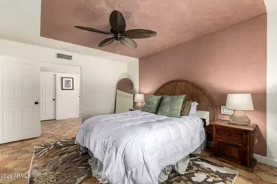 5754 W Shangri La Road, Glendale, AZ 85304 - Photo 17