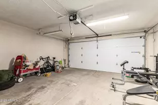 5754 W Shangri La Rd, Glendale, AZ 85304 - Photo 35