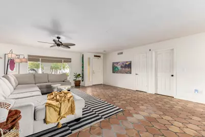 5754 W Shangri La Road, Glendale, AZ 85304 - Photo 7