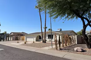 4322 W Sandra Cir, Glendale, AZ 85308 - Photo 3