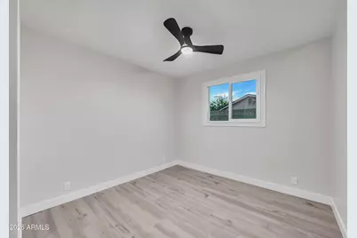 2218 W Poinsettia Drive, Phoenix, AZ 85029 - Photo 19