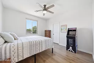 8040 W Via Montoya Dr, Peoria, AZ 85383 - Photo 25