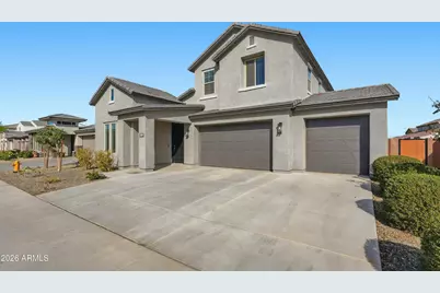 12020 W Parkway Lane, Avondale, AZ 85323 - Photo 3