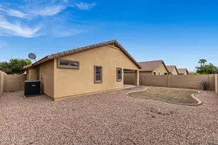 16873 W Statler St, Surprise, AZ 85388 - Photo 31