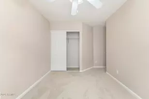 3136 E Desert Ln, Gilbert, AZ 85234 - Photo 15