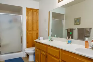 8261 E Keats Ave, Mesa, AZ 85209 - Photo 9