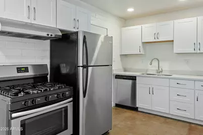 1646 E McKinley Street #2, Phoenix, AZ 85006 - Photo 9