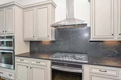 9769 W Wizard Lane, Peoria, AZ 85383 - Photo 15