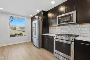 2425 W Bronco Butte Trl, Phoenix, AZ 85085 - Photo 19