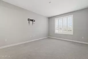 2425 W Bronco Butte Trl, Phoenix, AZ 85085 - Photo 23