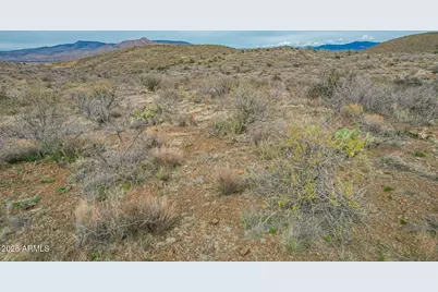 Xxx W Puma Path #199, Kirkland, AZ 86332 - Photo 11