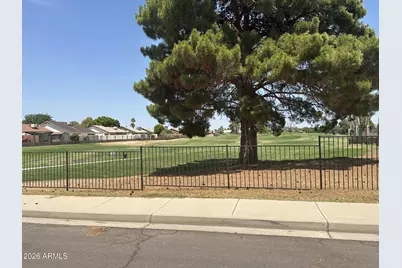 10831 W Laurie Lane, Peoria, AZ 85345 - Photo 17