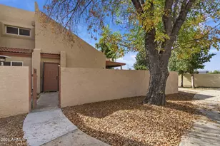 4218 W Boca Raton Rd, Phoenix, AZ 85053 - Photo 1