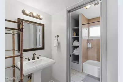 4218 W Boca Raton Road, Phoenix, AZ 85053 - Photo 13