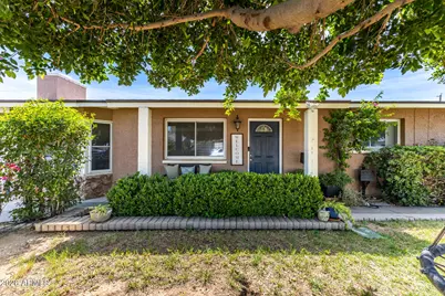 3313 W Surrey Avenue, Phoenix, AZ 85029 - Photo 9