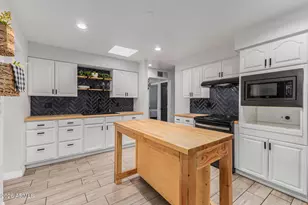 3313 W Surrey Ave, Phoenix, AZ 85029 - Photo 11