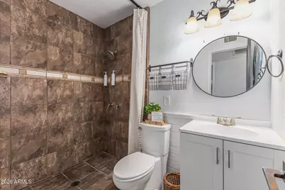 3313 W Surrey Avenue, Phoenix, AZ 85029 - Photo 21