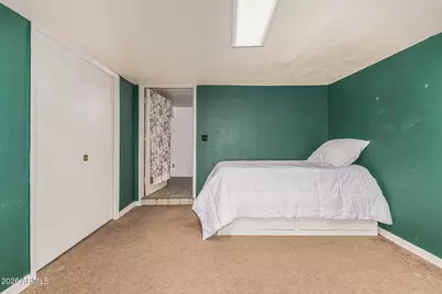 3313 W Surrey Avenue, Phoenix, AZ 85029 - Photo 21