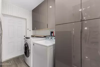 3313 W Surrey Avenue, Phoenix, AZ 85029 - Photo 25